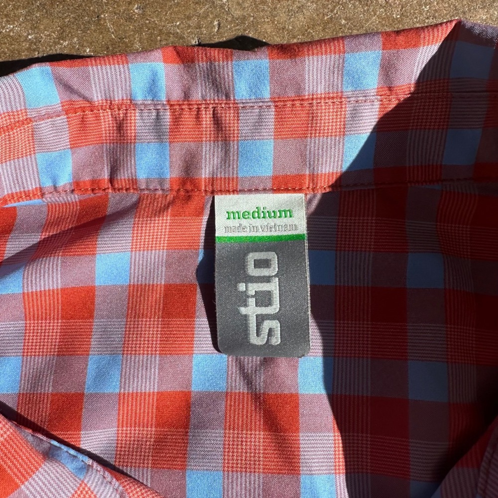Stio Pearl Snap Shirt Mens Medium Red Blue Excellent Short Sleeve Western - Picture 3 of 5